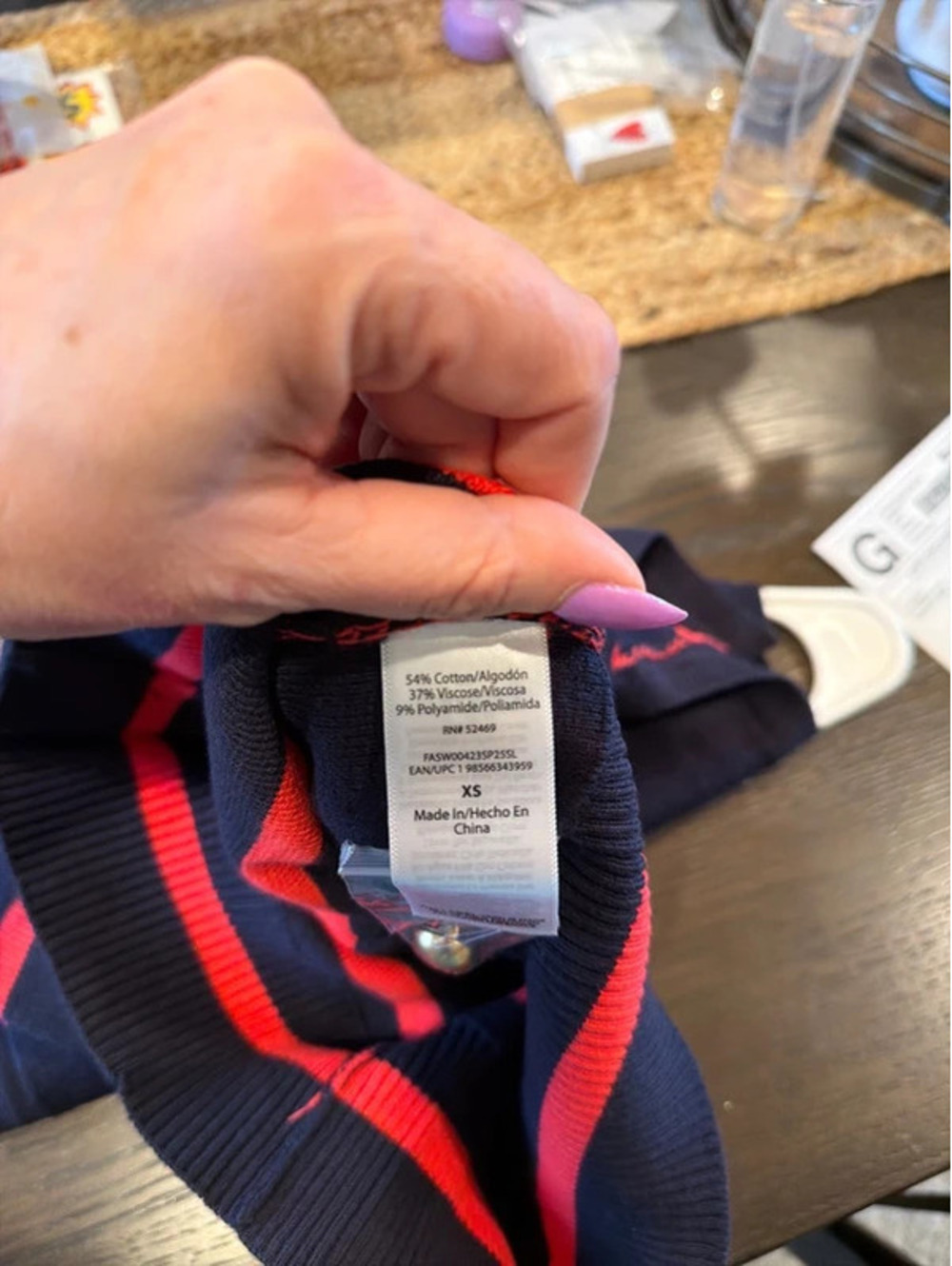 Sweater vest - Picture 4 of 4